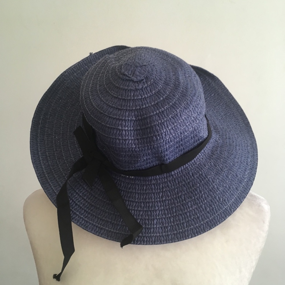 Blue Straw Hat - Picture 2 of 4